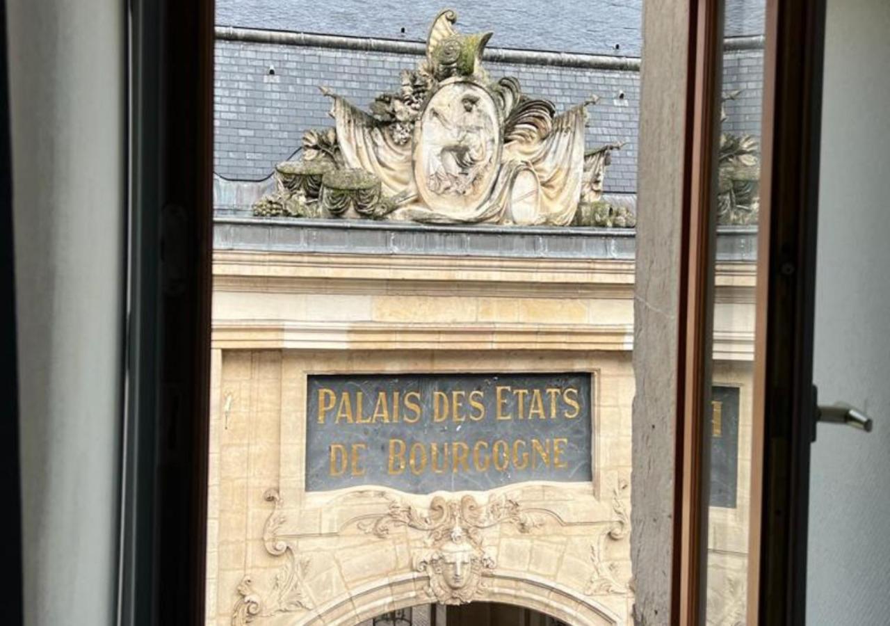 L'Appartement Des Ducs 第戎 外观 照片
