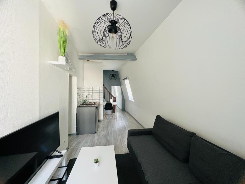 L'Appartement Des Ducs 第戎 外观 照片